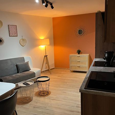 Joli Appart/Vue Etang/Clim /Wifi バラルック・レ・バン エクステリア 写真